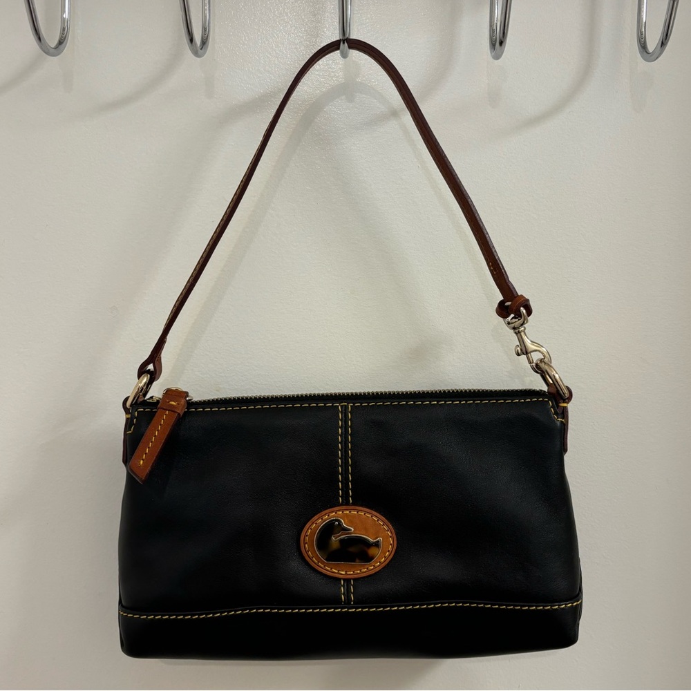 Dooney & Bourke Vintage Y2K Pochette Bag